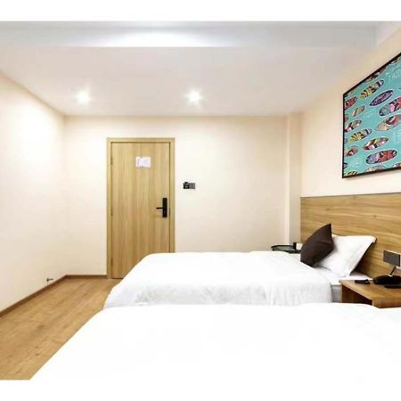 Marbella Express Hotel มะนิลา ภายนอก รูปภาพ
